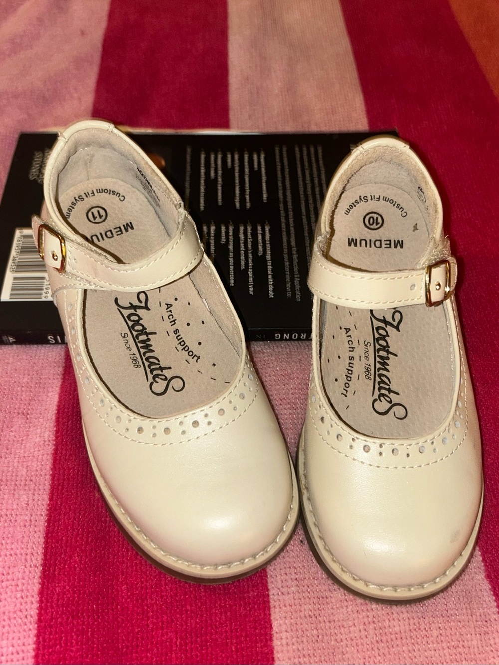 FootMates Cream Girls' Mary Jane Dress Shoes with Buckle